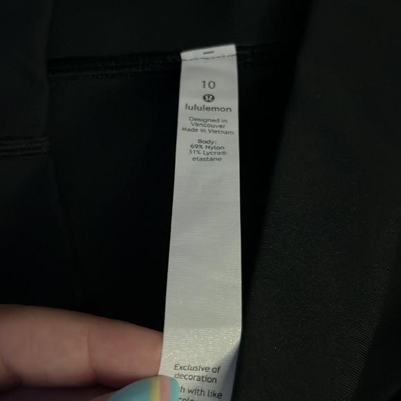 Lululemon Align leggings, Black, cropped ankles, never worns - Picture 2 of 2